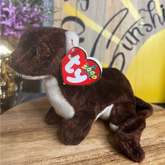 TY Beanie Baby RUNNER the Ferret Plush - Picture 13 of 14